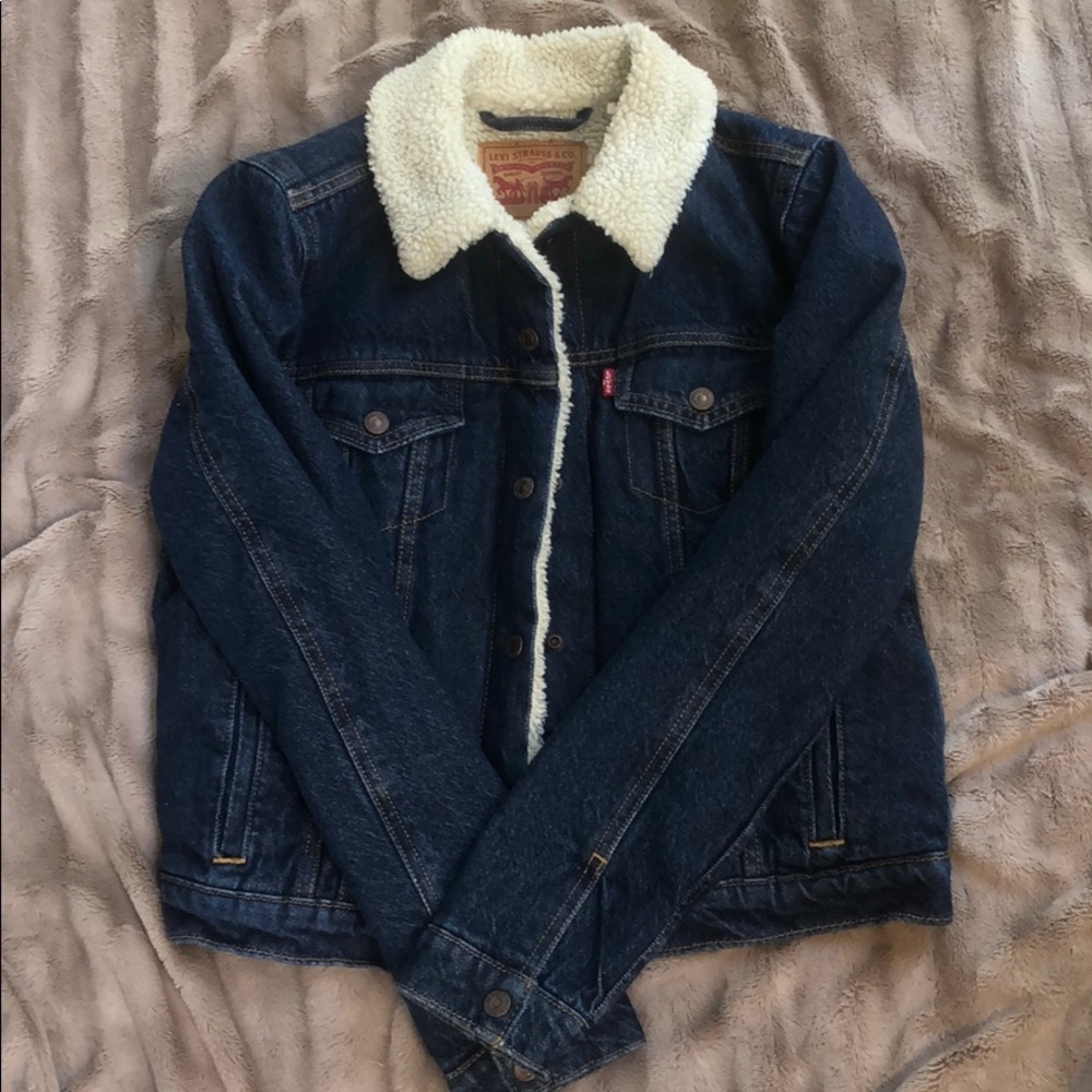 Levi’s Sherpa lined jacket